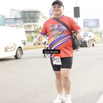Runner Photo 6030771