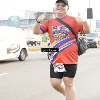 Runner Photo 6030773