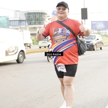 Runner Photo 6030774