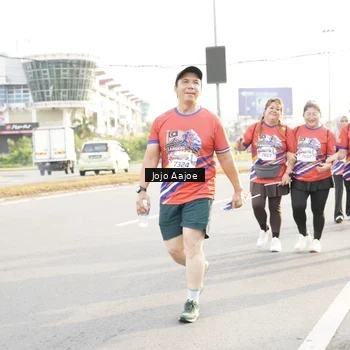 Runner Photo 6030782