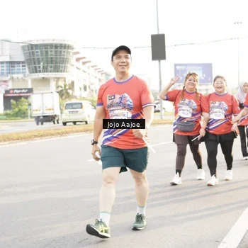 Runner Photo 6030783