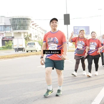 Runner Photo 6030788