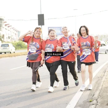 Runner Photo 6030789