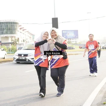 Runner Photo 6030814