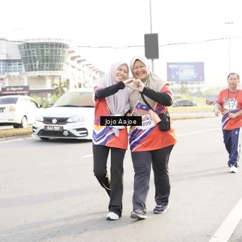 Runner Photo 6030819
