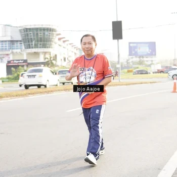 Runner Photo 6030833