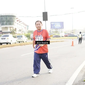 Runner Photo 6030834