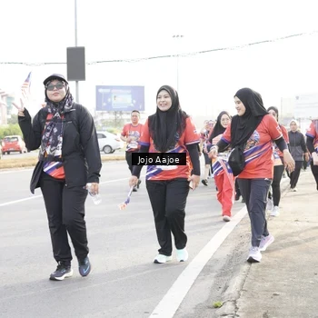 Runner Photo 6030842