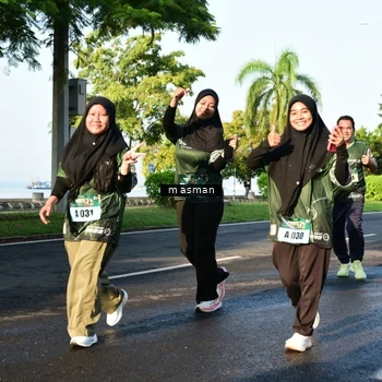Runner Photo 6030857