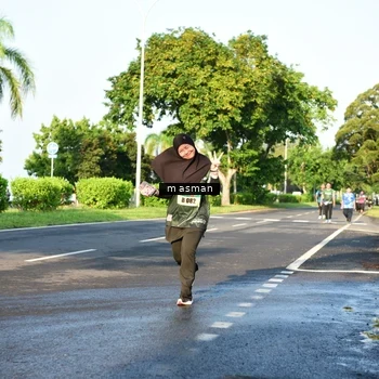 Runner Photo 6030885