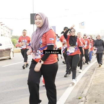 Runner Photo 6030888