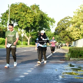 Runner Photo 6030907