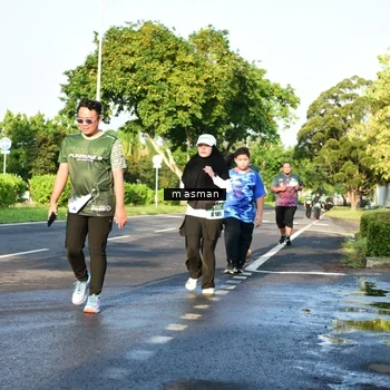 Runner Photo 6030913