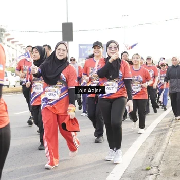 Runner Photo 6030914