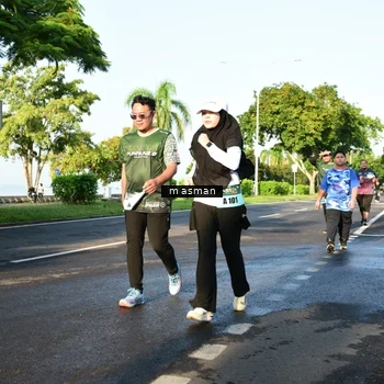 Runner Photo 6030924