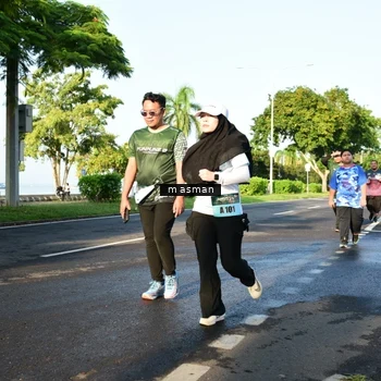 Runner Photo 6030927