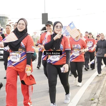 Runner Photo 6030928