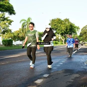 Runner Photo 6030929