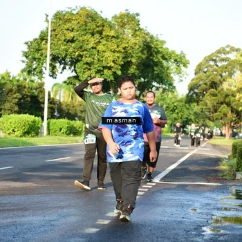 Runner Photo 6030934
