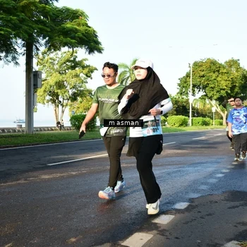Runner Photo 6030937