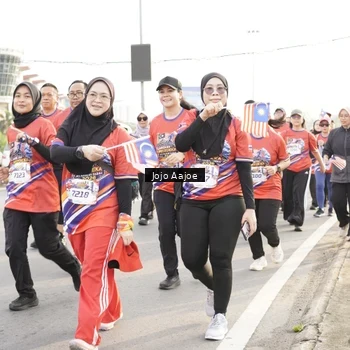 Runner Photo 6030938