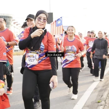 Runner Photo 6030950