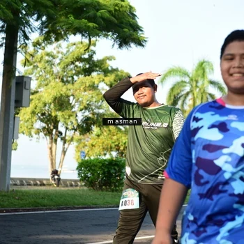 Runner Photo 6030952