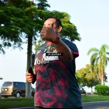 Runner Photo 6030960
