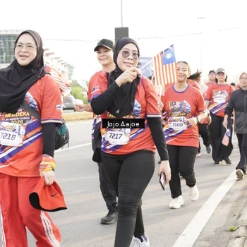 Runner Photo 6030973