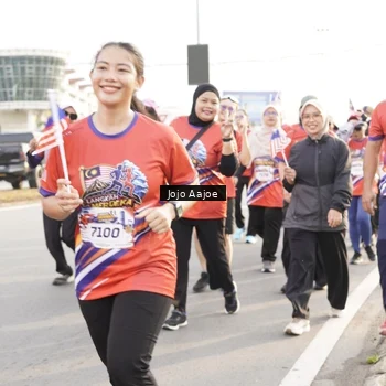 Runner Photo 6030991
