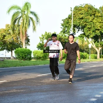 Runner Photo 6030997