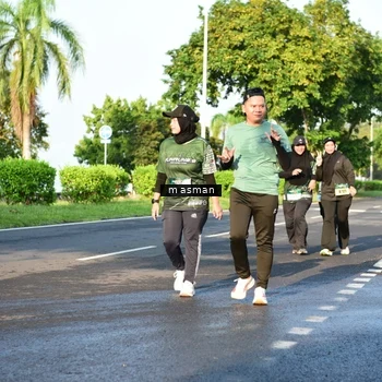 Runner Photo 6030999