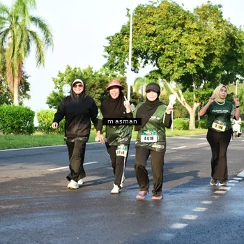 Runner Photo 6031000
