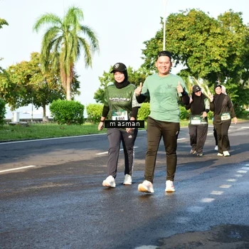 Runner Photo 6031004