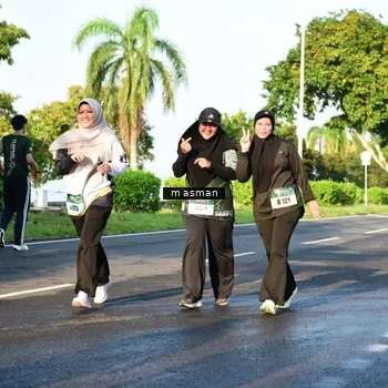 Runner Photo 6031009