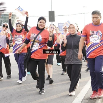 Runner Photo 6031015