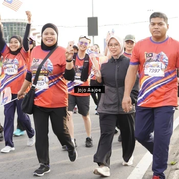 Runner Photo 6031024