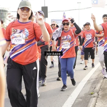 Runner Photo 6031031