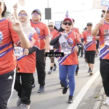 Runner Photo 6031038