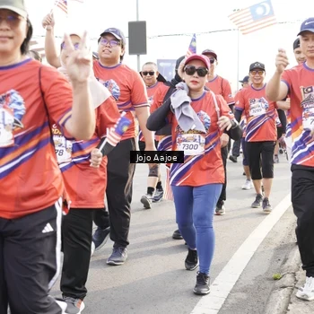 Runner Photo 6031042