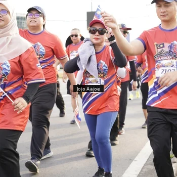 Runner Photo 6031047