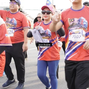 Runner Photo 6031052