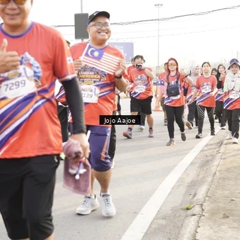 Runner Photo 6031063