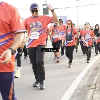 Runner Photo 6031070