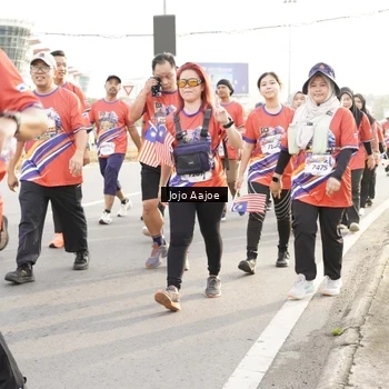 Runner Photo 6031077