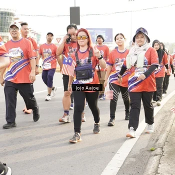 Runner Photo 6031078