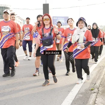 Runner Photo 6031080