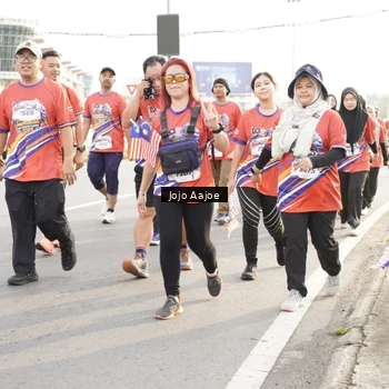 Runner Photo 6031082
