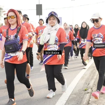 Runner Photo 6031090