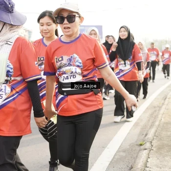 Runner Photo 6031091